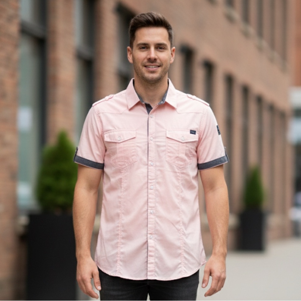 Ecko Unlimited Men's Light Pink Button Down Shirt / Size L vintage